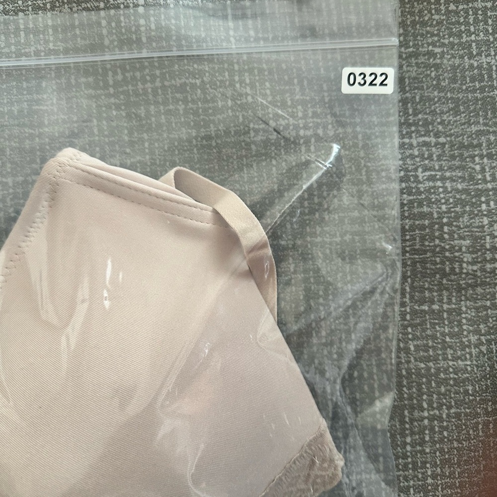 Maidenform Wireless T-Shirt Bra 36B Nude Beige Lightly Lined Straps NEW - Picture 9 of 9